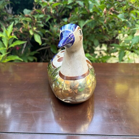 Vintage Mexican Tonala Duck Hand Painted Folk Art Bird with Solid Brass Overlay - Picture 3 of 13